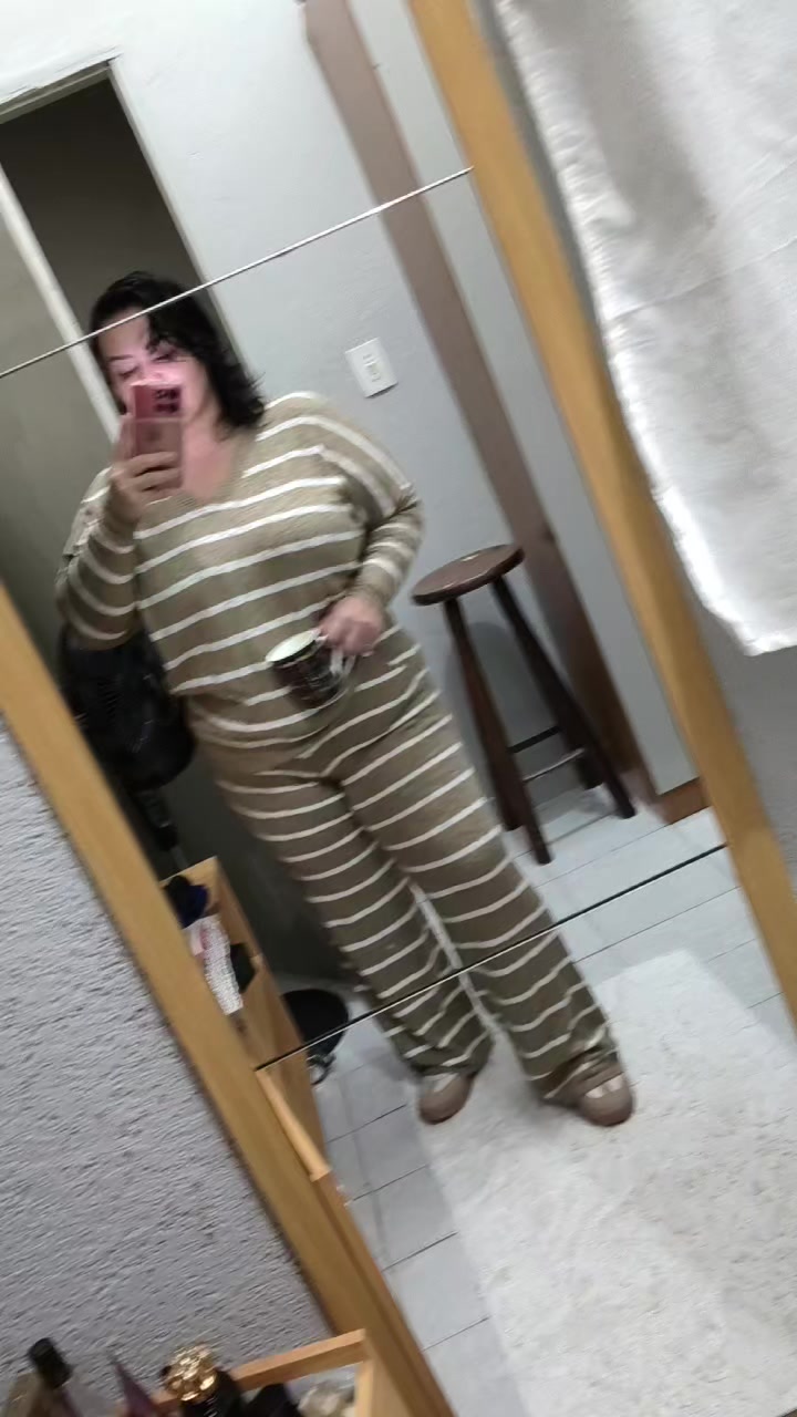 @Vivianelisboa ♈❤️🥰