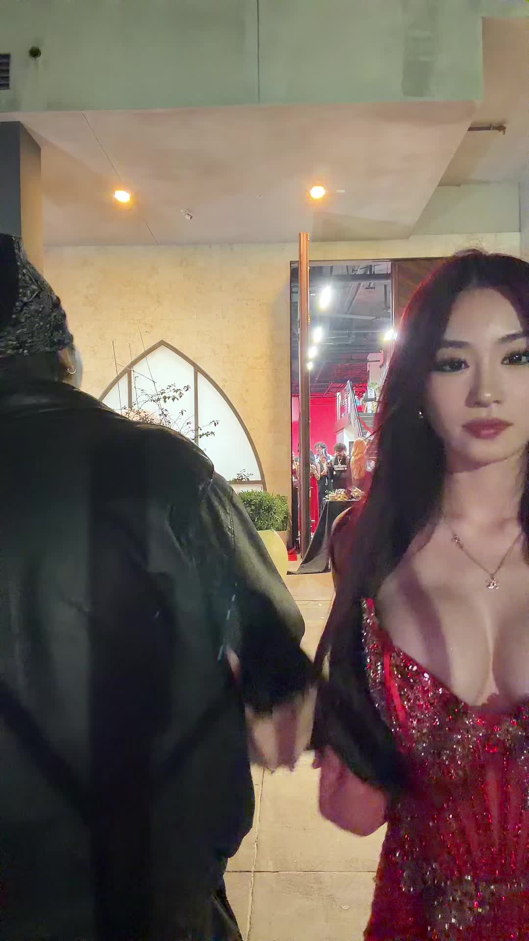 @cinasworld