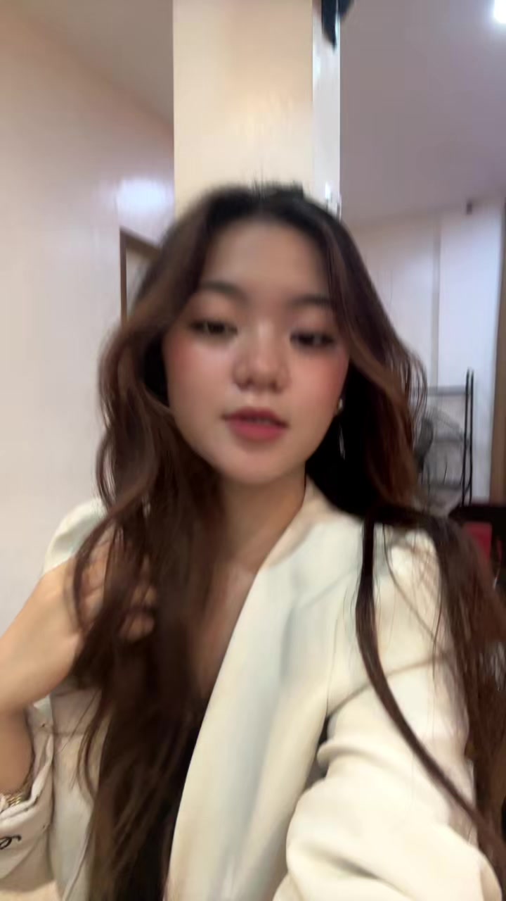 @Angelaaaa04