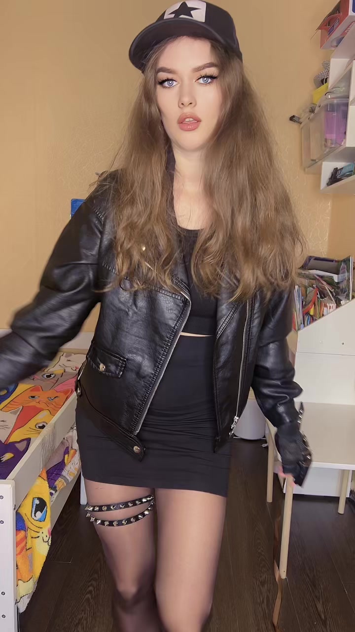 @Алина Макарова
