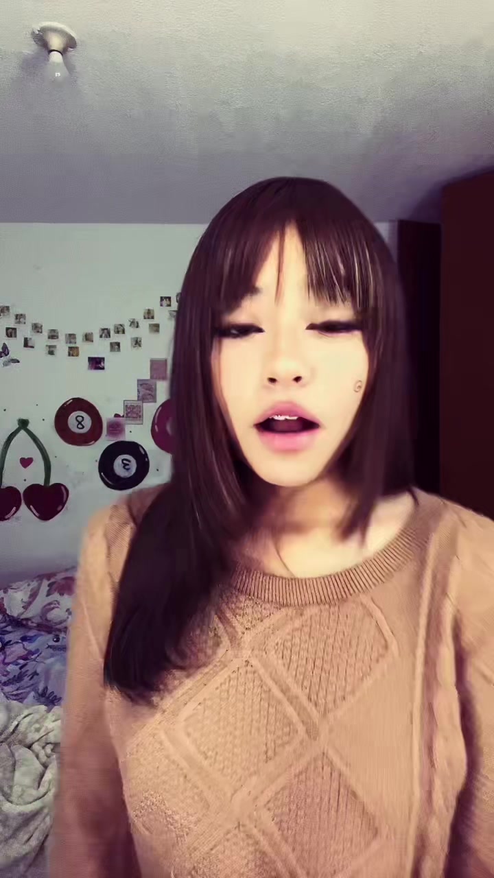 @𝓜𝓸𝓷𝓪 ꧄