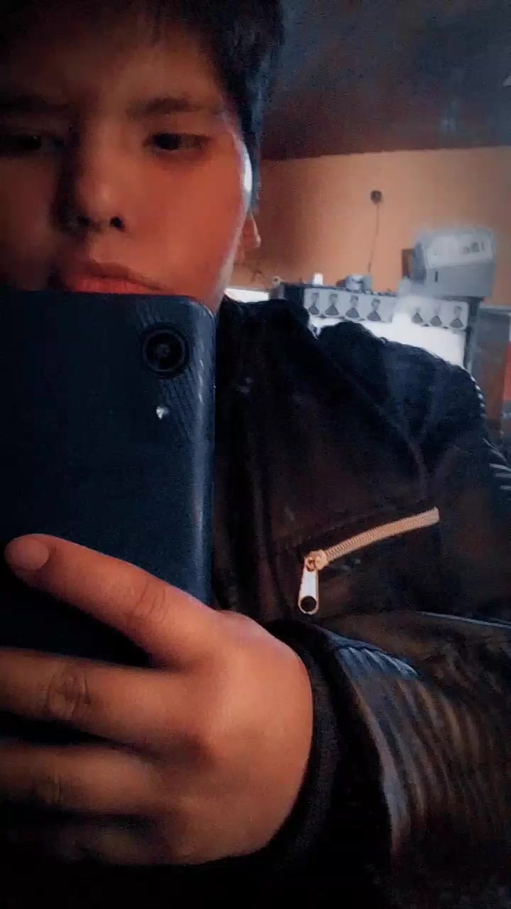 @Abril lorena Menacho🏳️&zwj;🌈