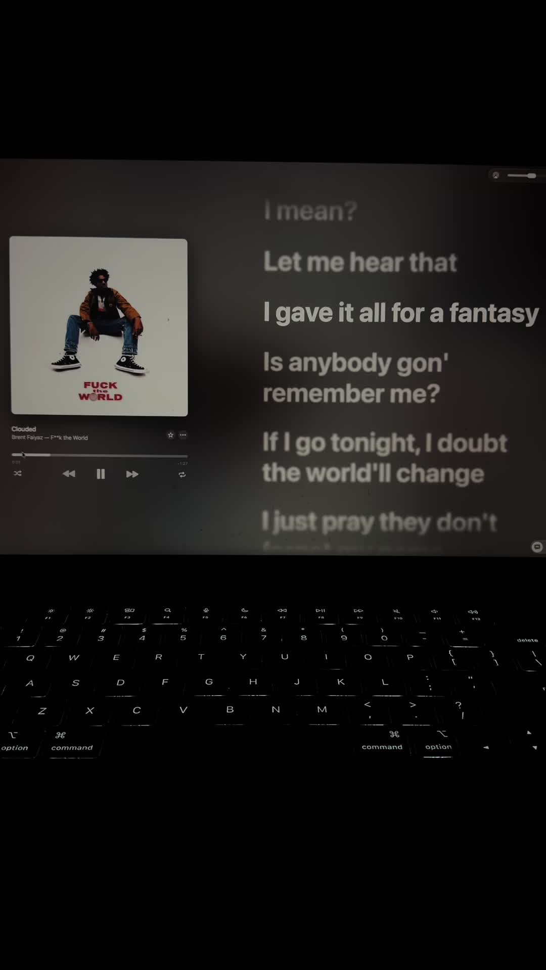 @isiahfavoritemusic