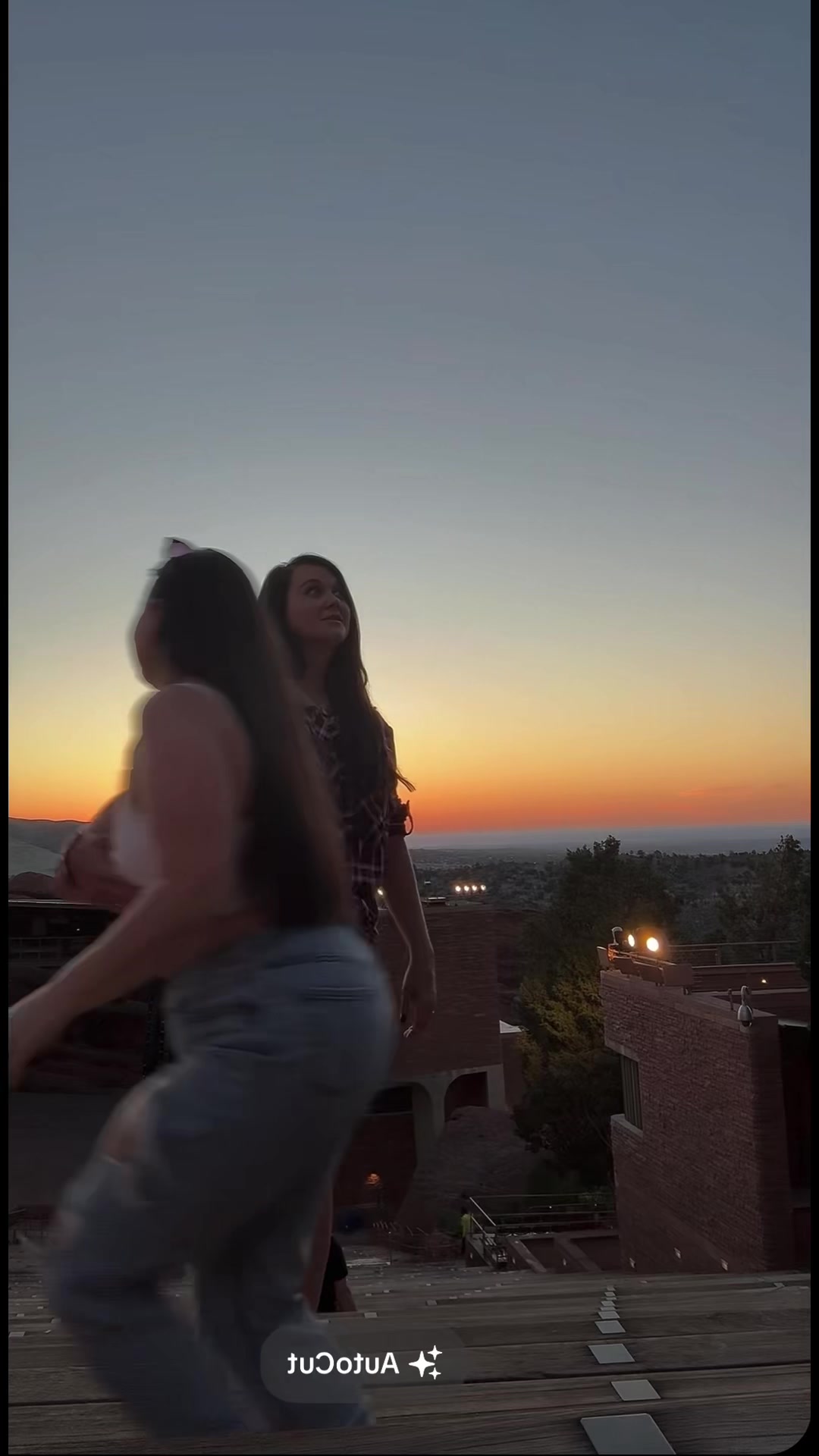 @Sara Hanson 🏳️&zwj;🌈