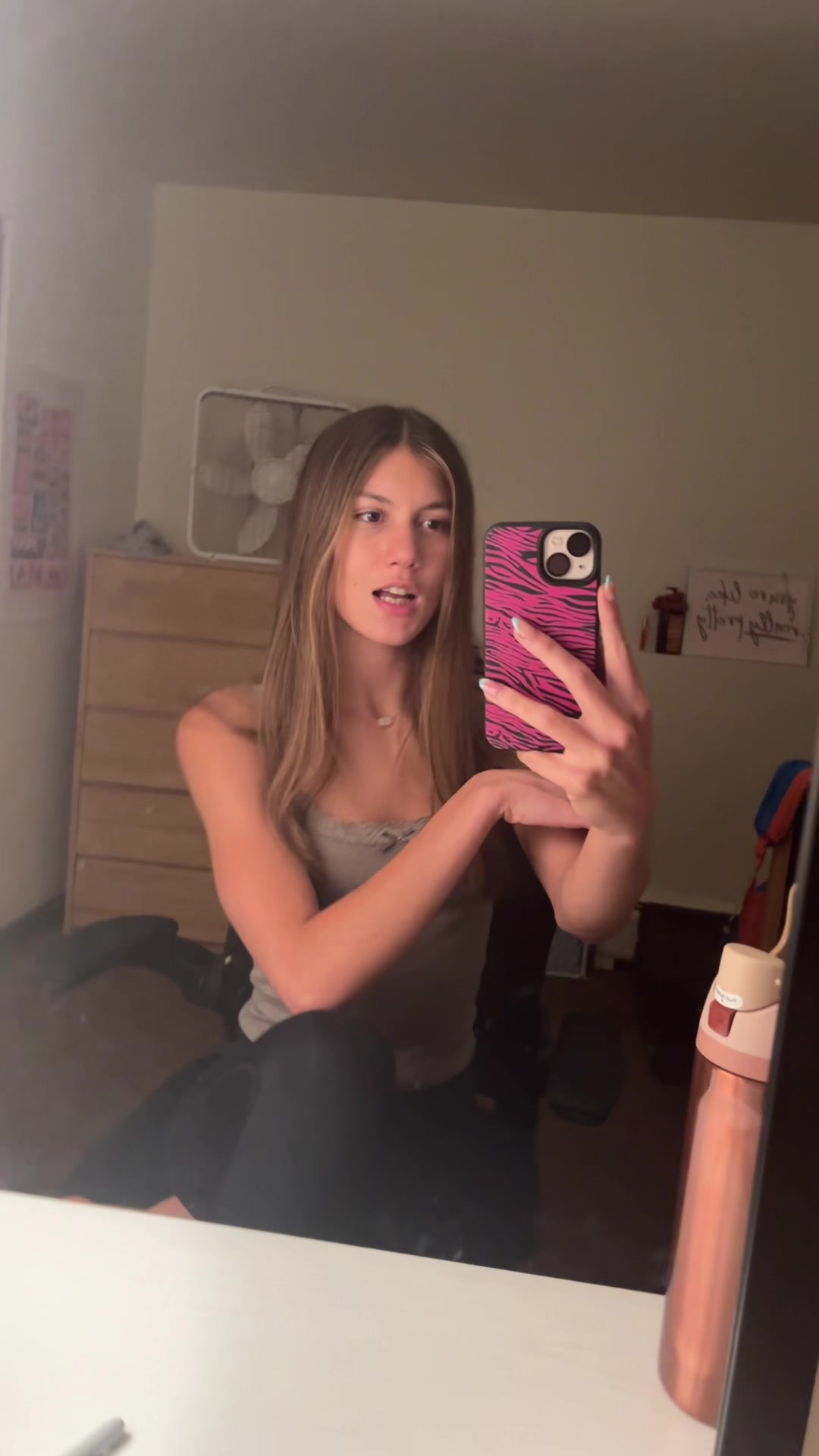 @theleahmae