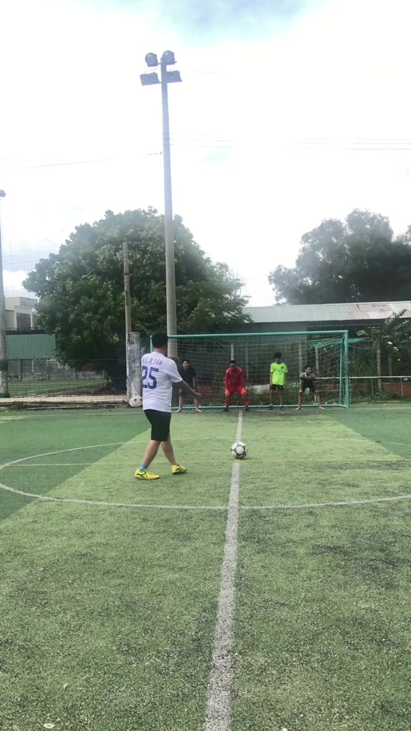@Thầy T&acirc;n Sports