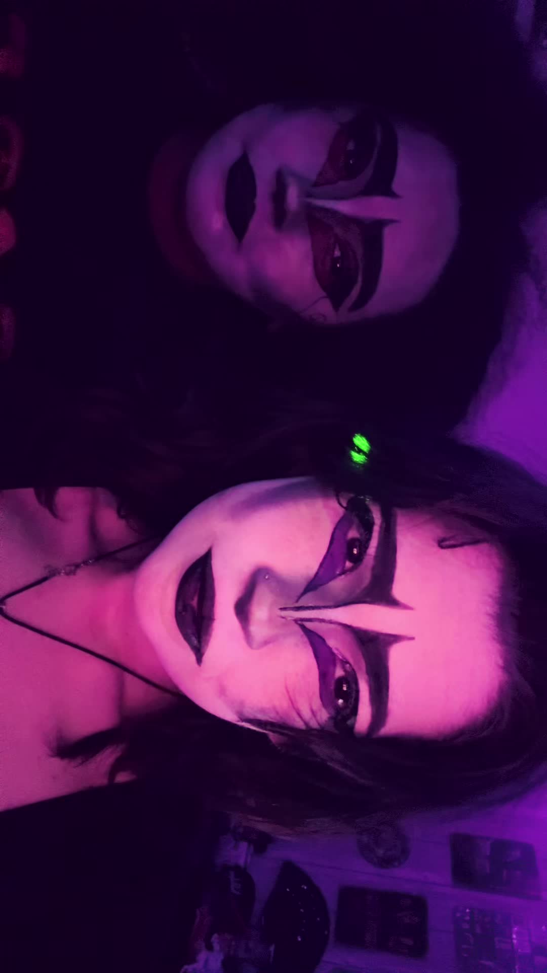 @𝔞𝔰𝔱𝔯𝔞 🦇