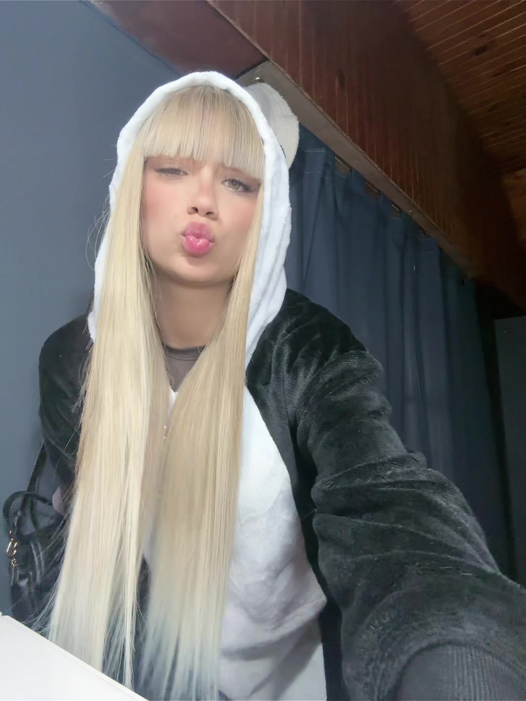 @Jazmincita