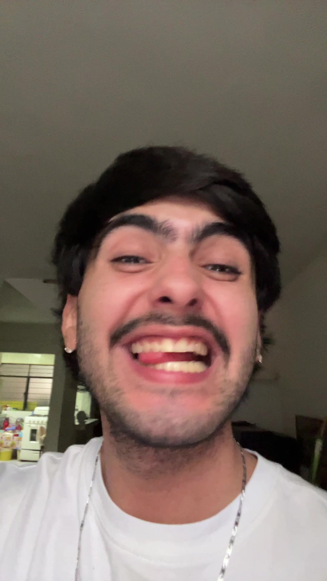 @GabHerz
