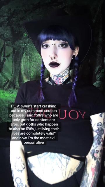 @IG gothmommylilli