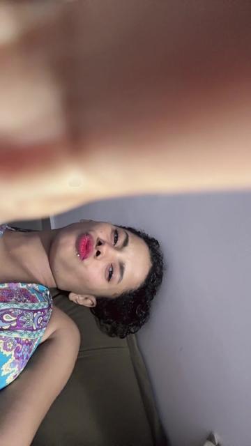 @Larimally