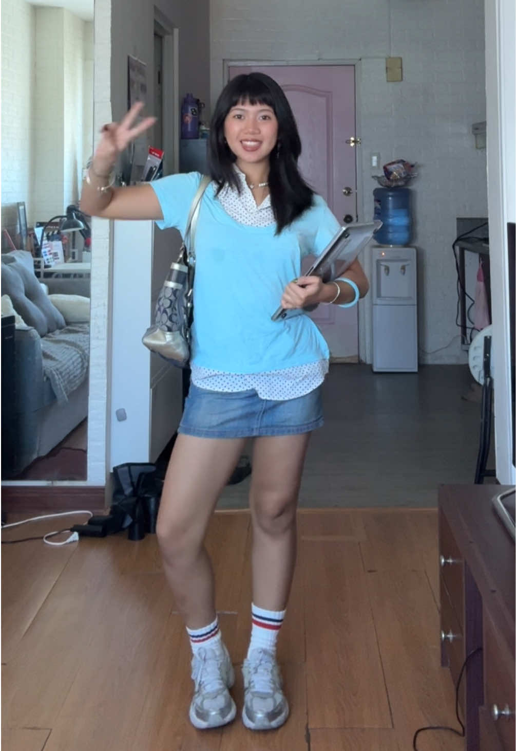 @absolute loser ꒰১ ໒꒱