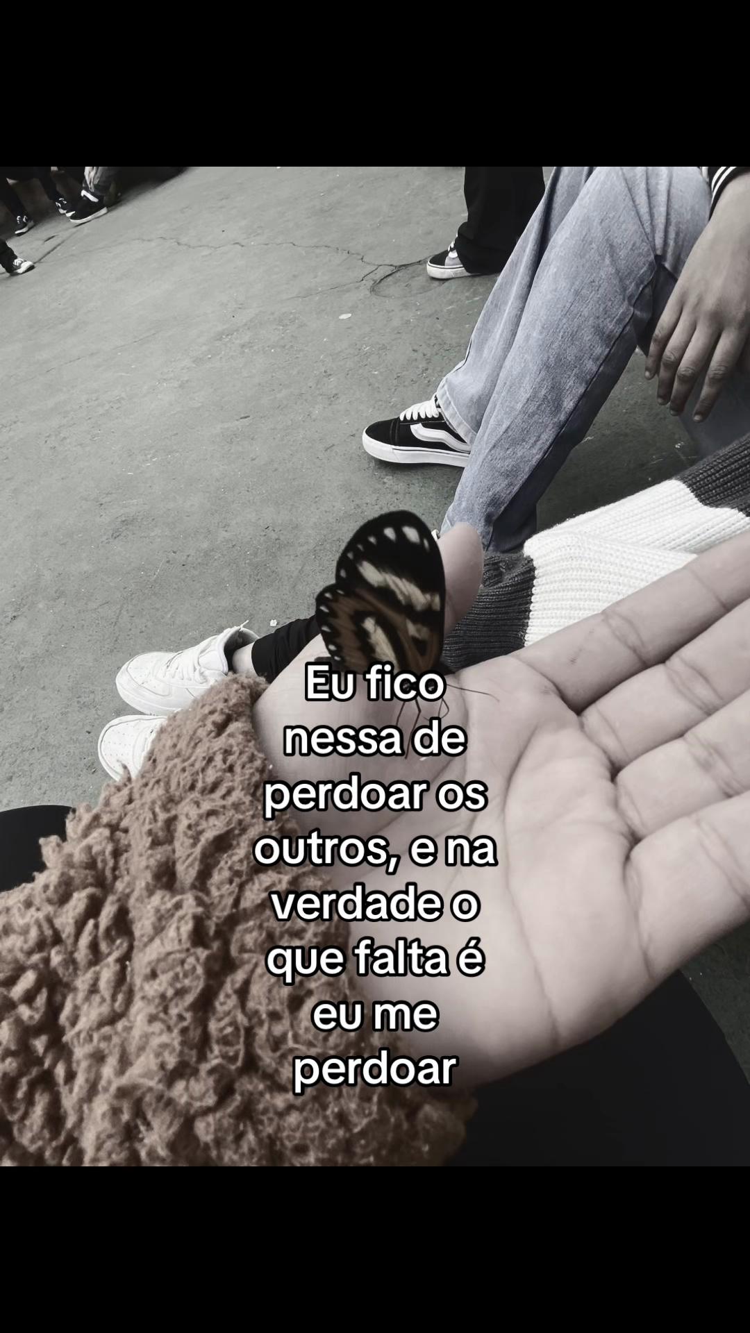 @𝑨__𝒔𝒊𝒎𝒐𝒆𝒔𝒛🧜🏽&zwj;♀️