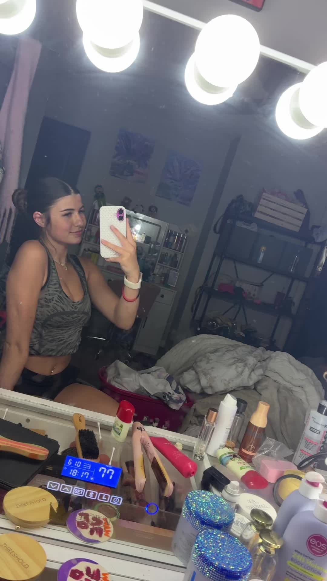 @definitelynotkensleekessler