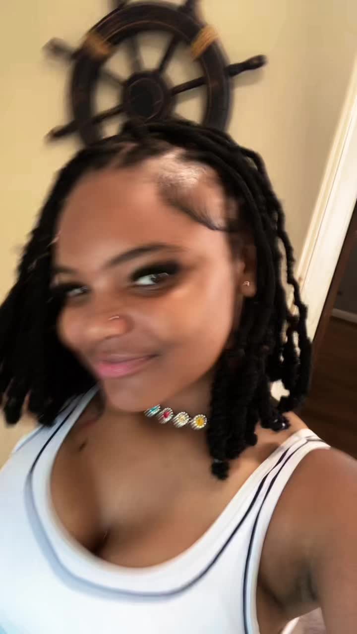 @LYssa Marie