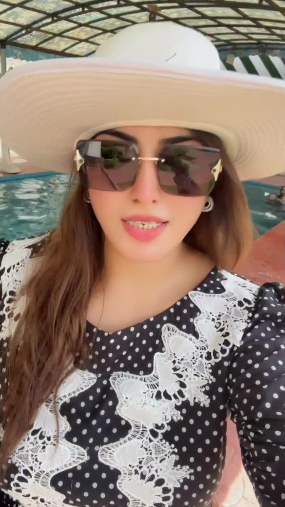 @Ayesha Ch