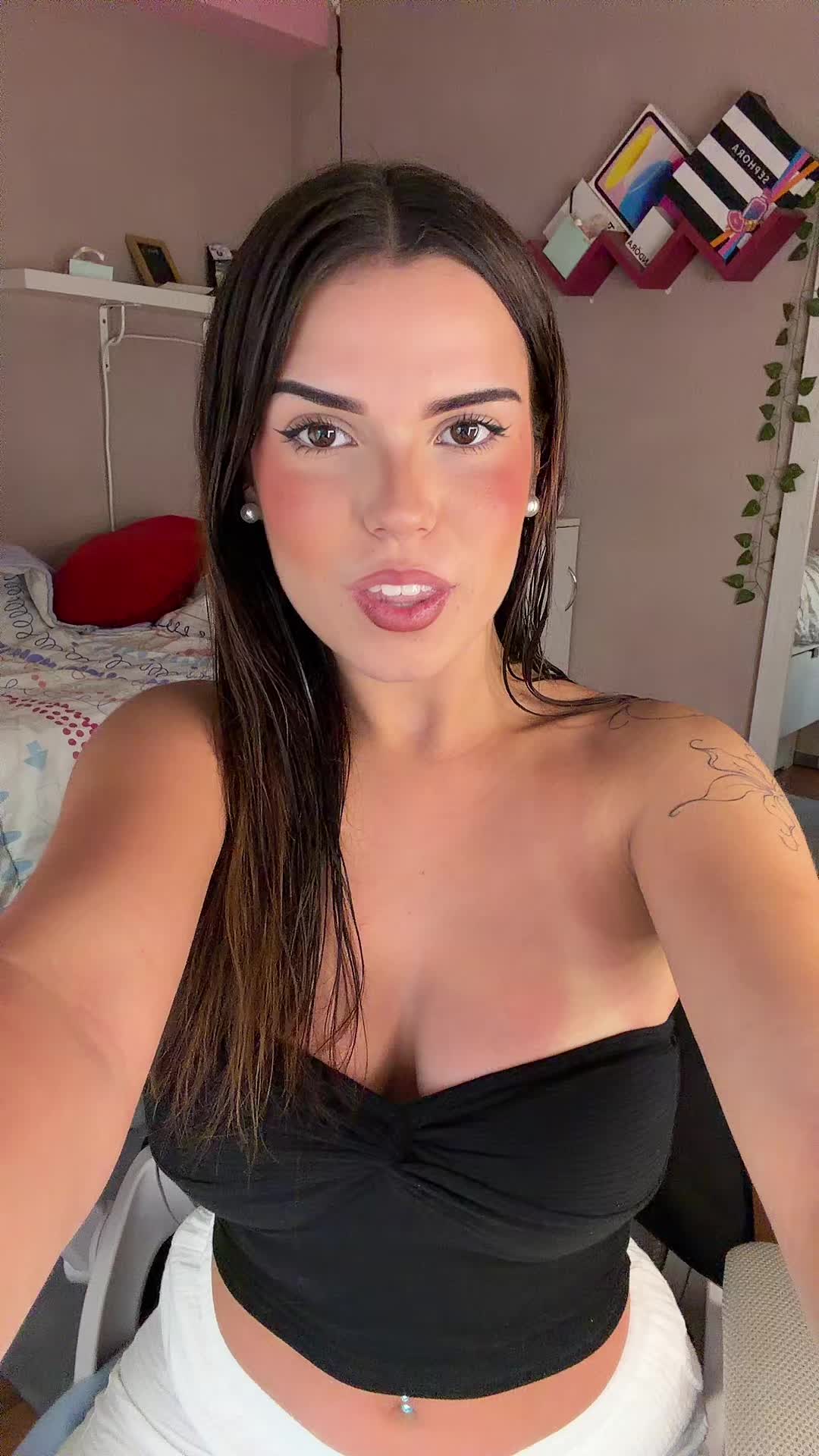 @𝐏𝐫𝐢𝐬𝐜𝐢𝐥𝐚🐆