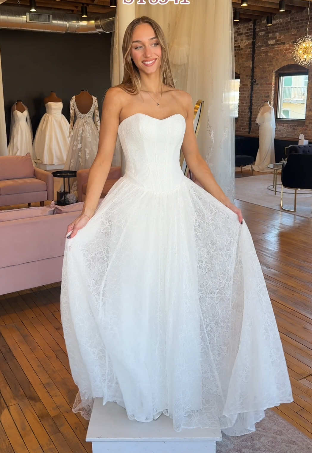 @Bon Bon Belle Bridal