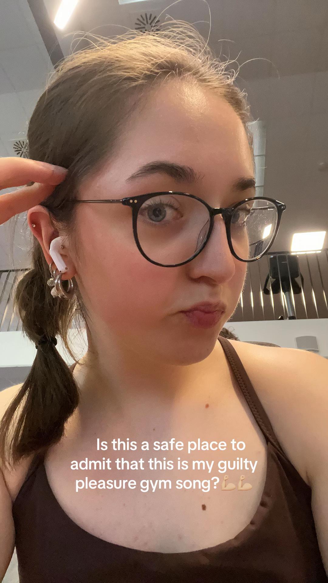 @Emma🖤