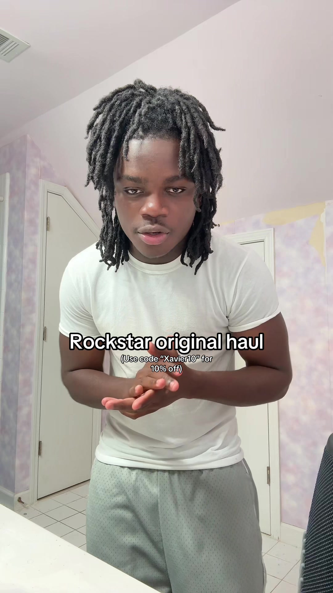 @03 Zay