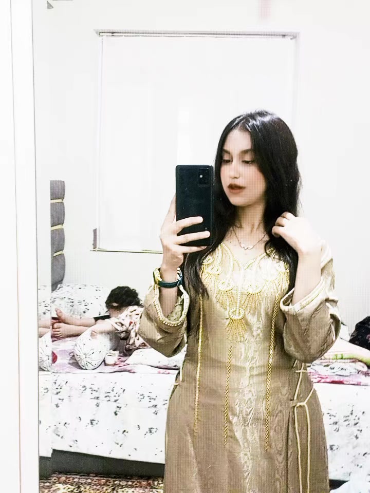 @Haniehnasrolahe