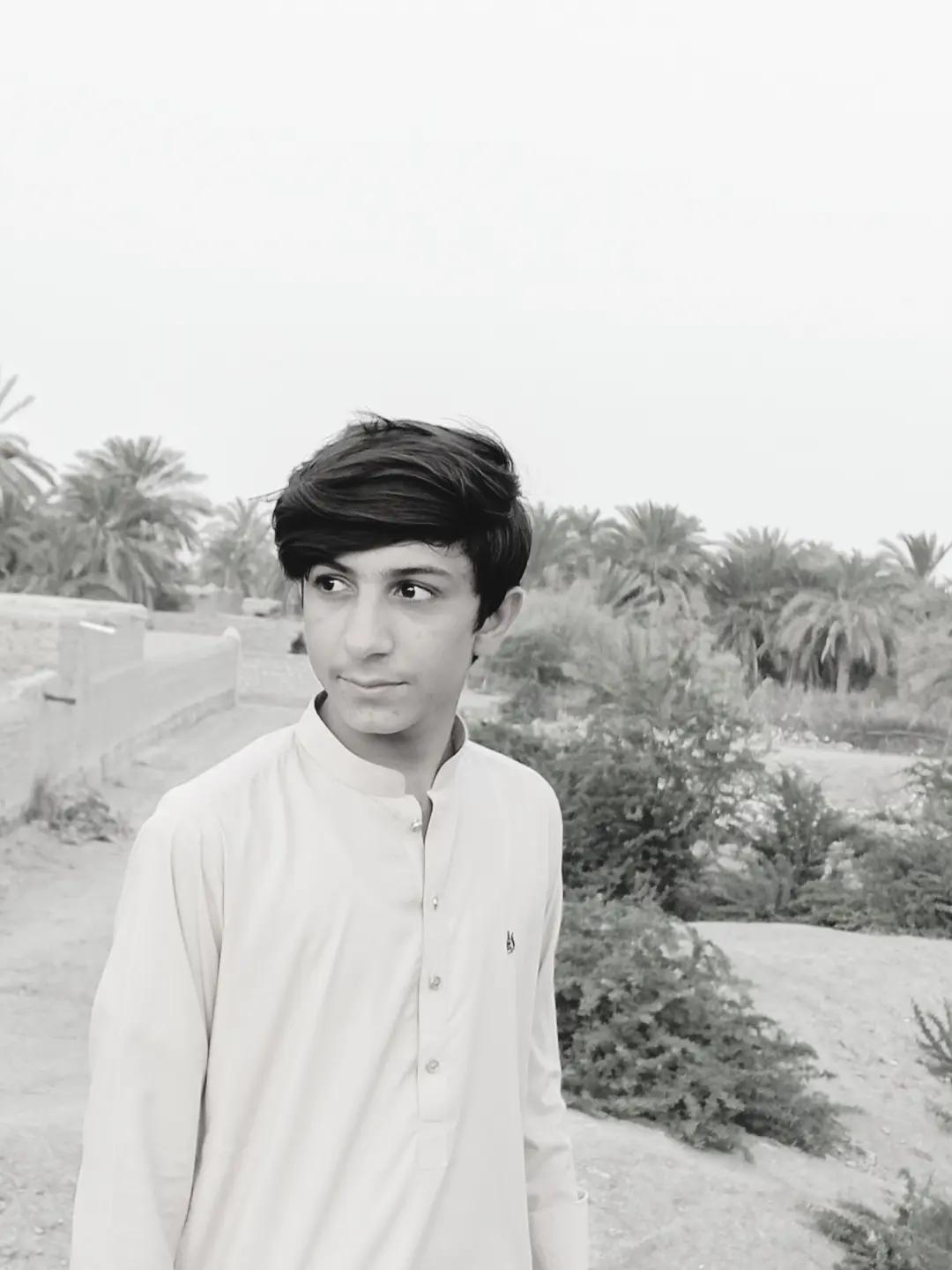 @و &bull; ♛