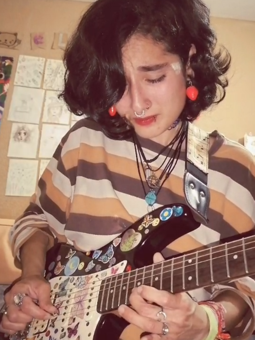 @eli berry 🔮✨🎸