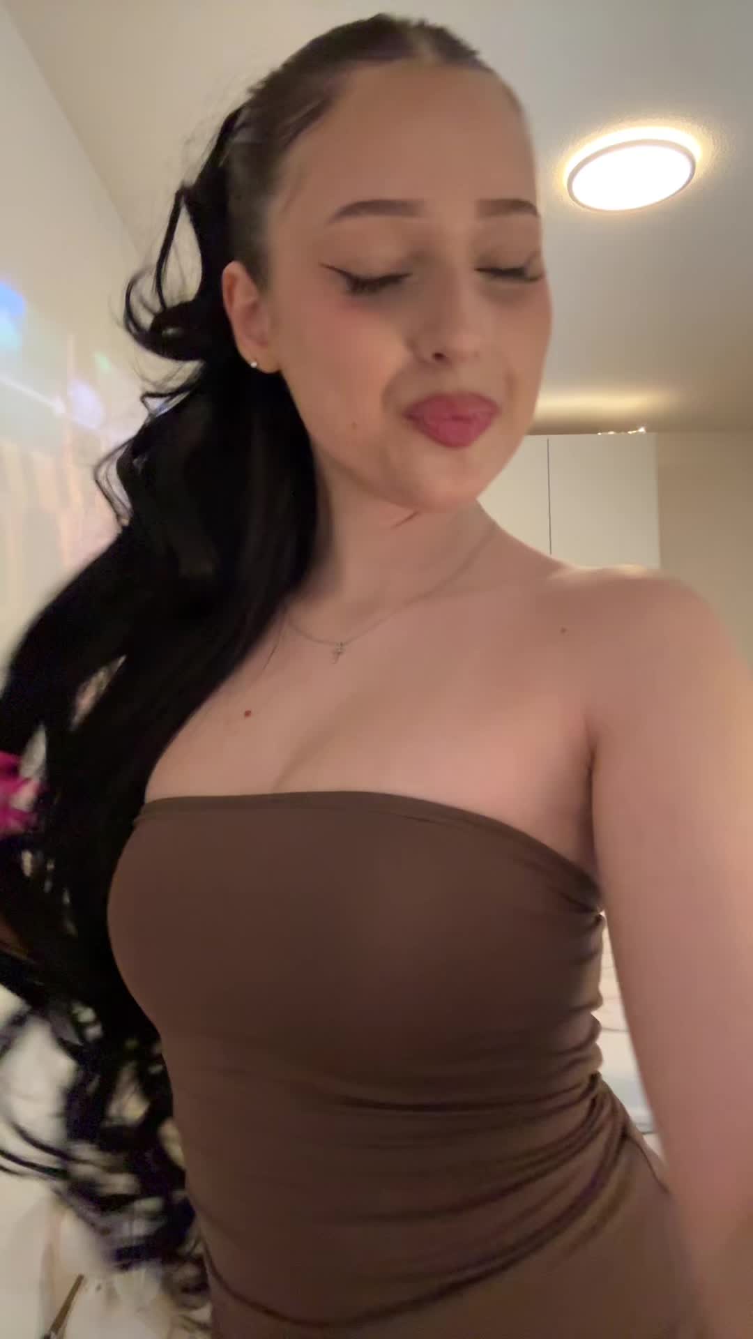 @RealLizsa