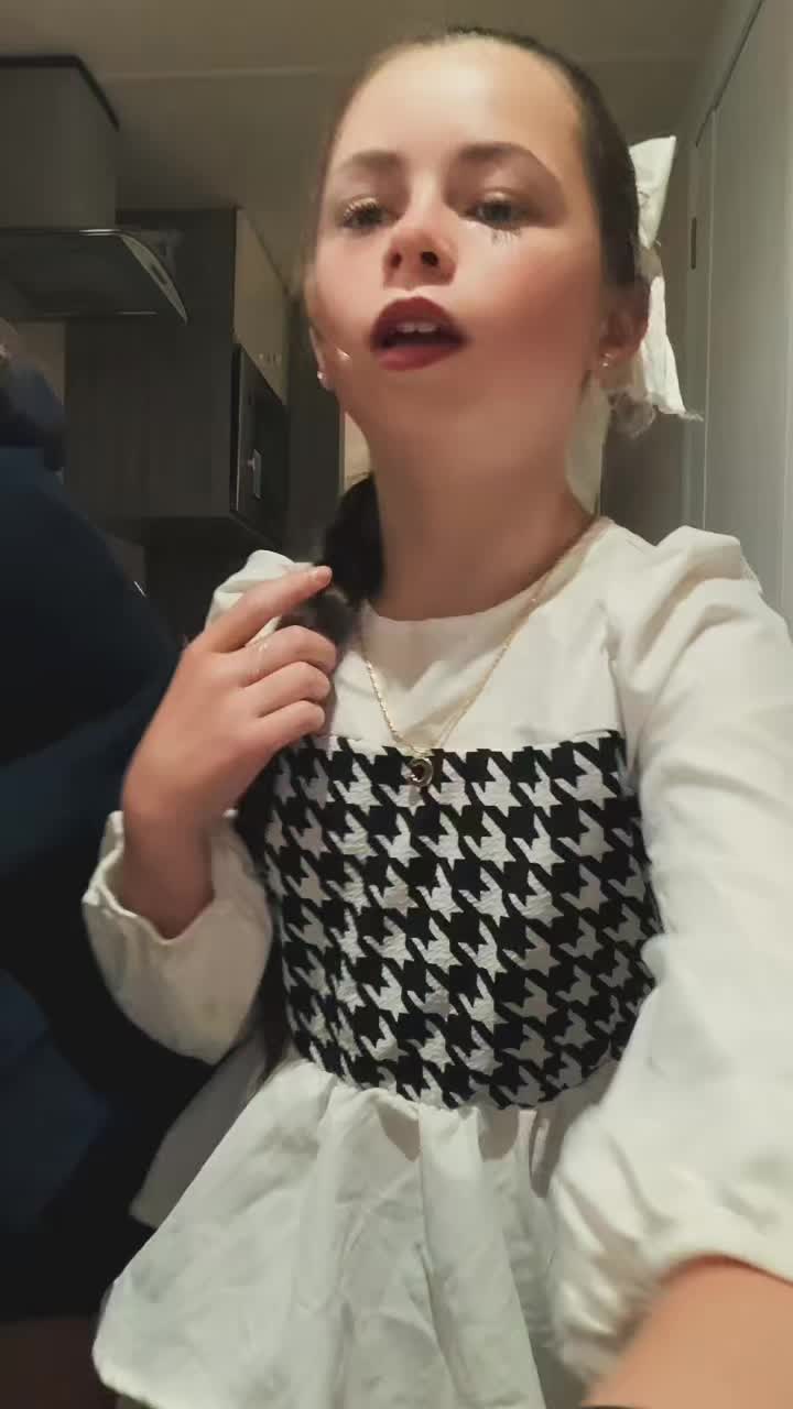 @💖𝓒𝓱𝓵𝓸𝓮 💖