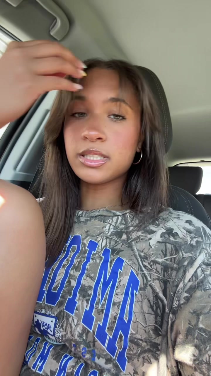 @_tiaraprice