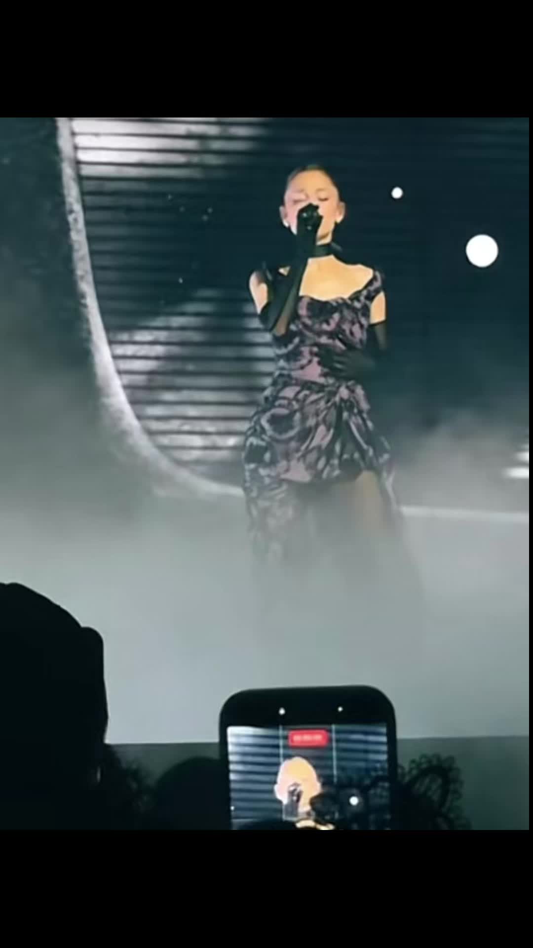 @Shania🌹 <3