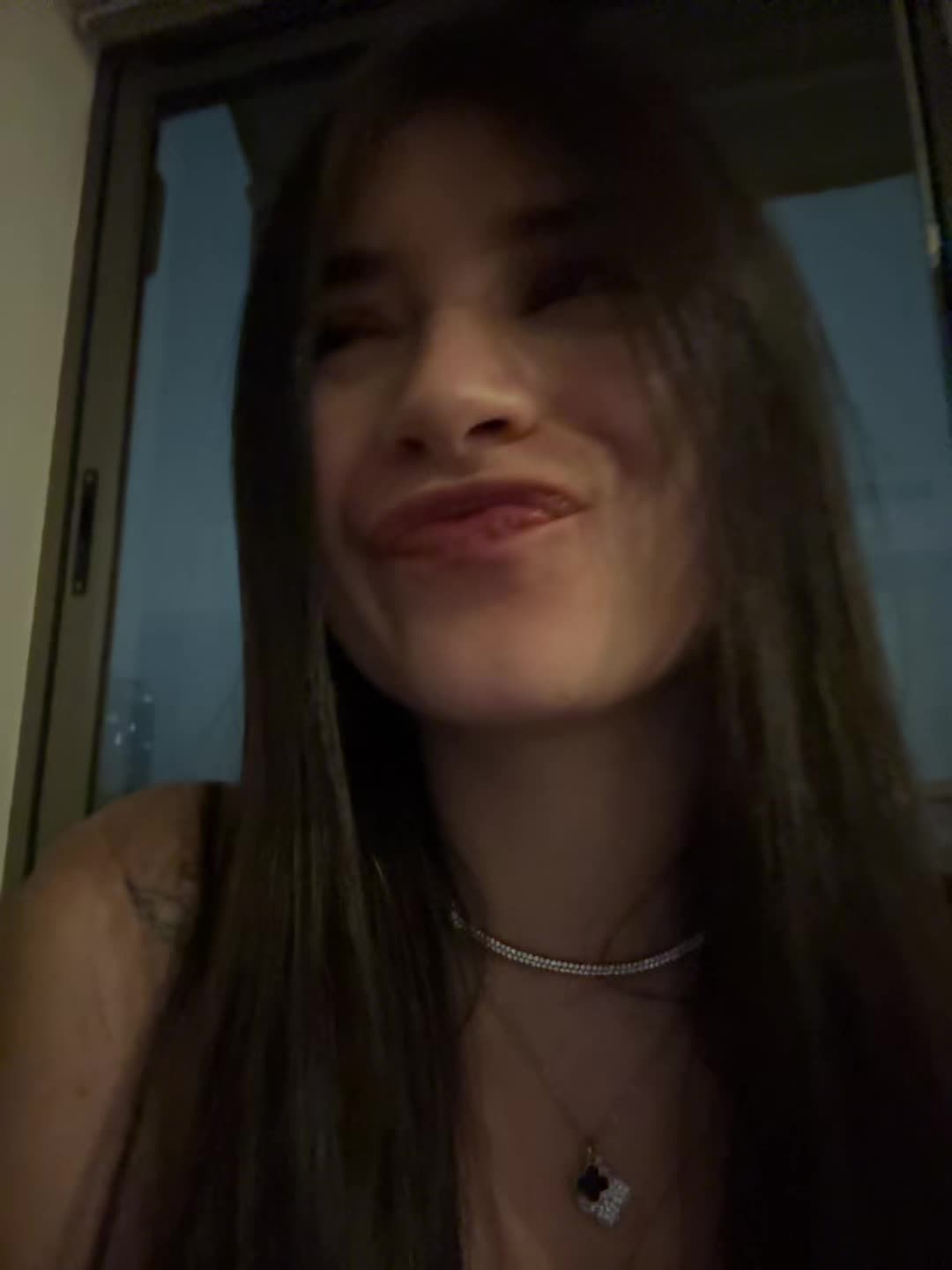 @solaangevegaa