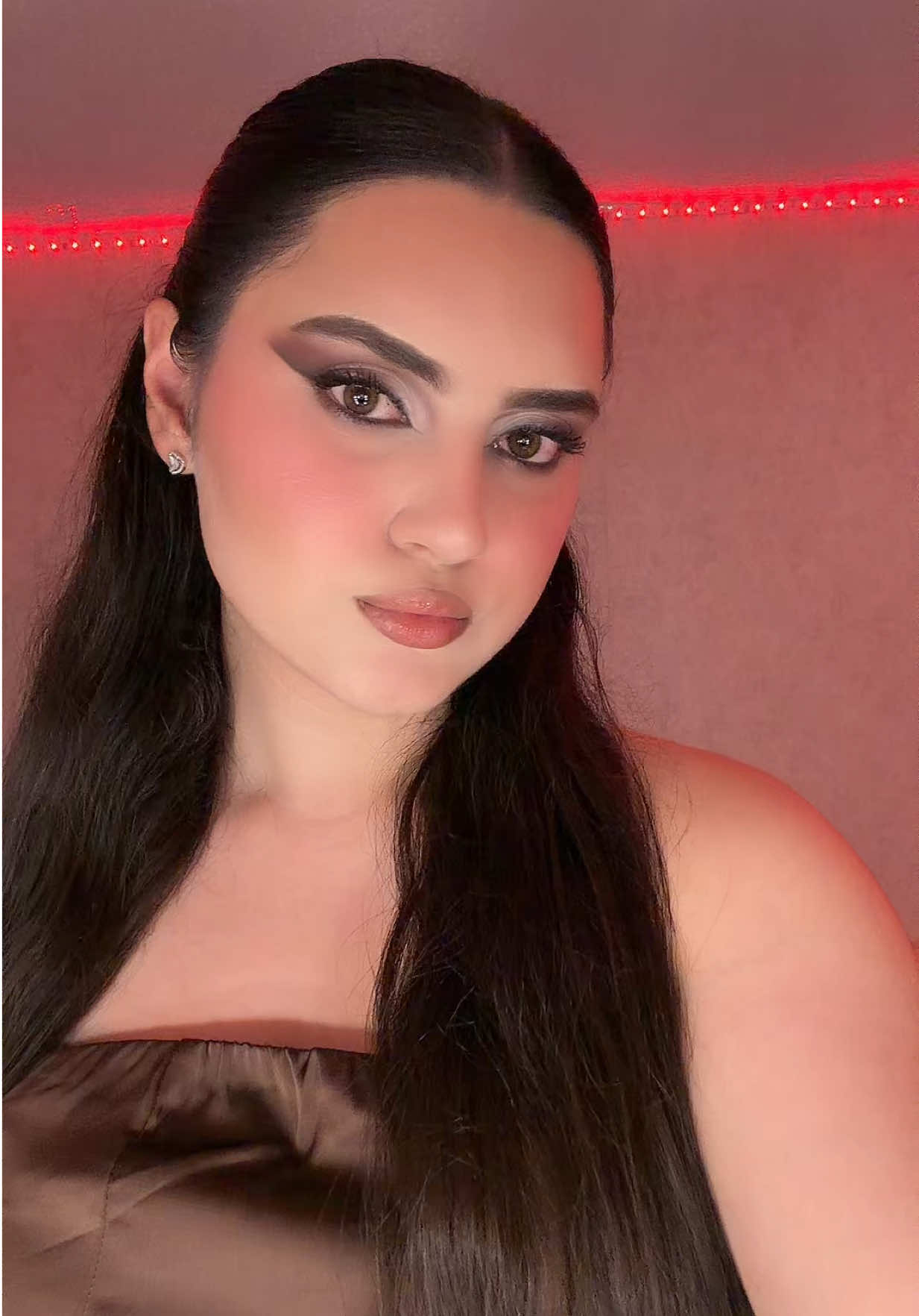 @𝓛𝓾𝓫𝓸𝓶𝓲𝓻𝓪