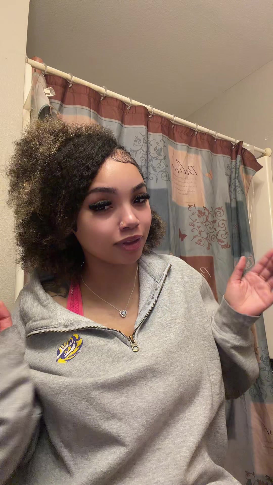 @Neishiaaa