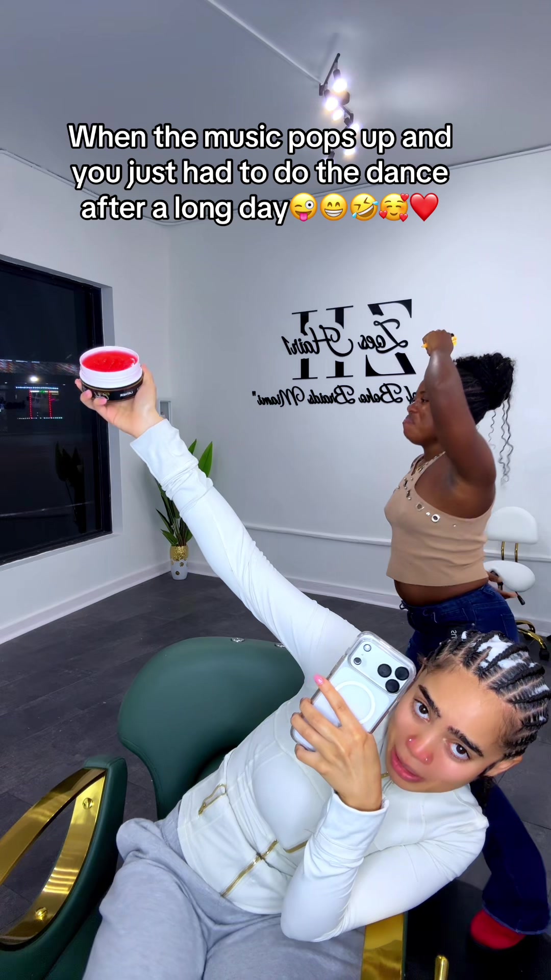 @zoeshair1