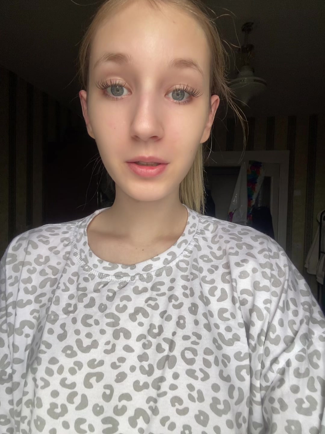 @Утюг