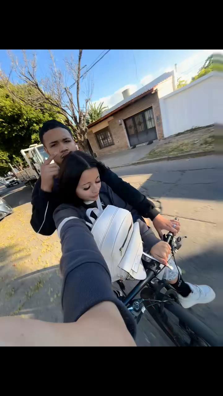 @𝒚𝒖𝒍𝒊𝒊♡︎