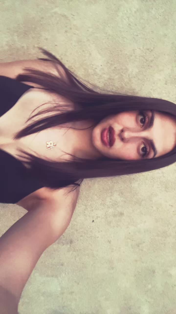 @R⭐️