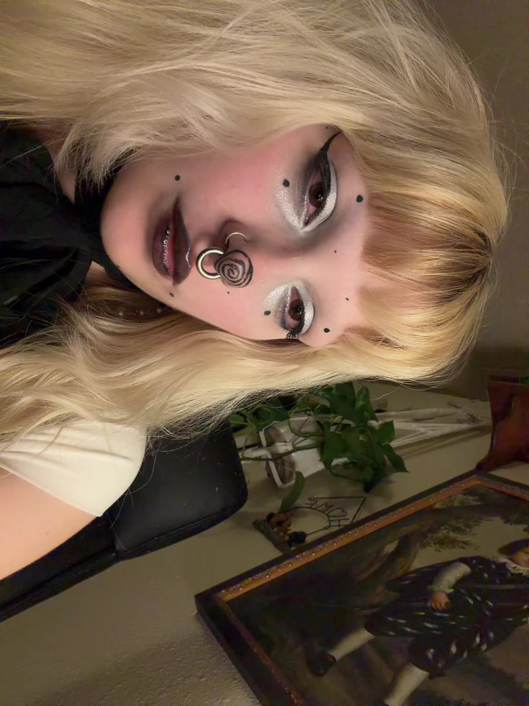 @ᏊˊꈊˋᏊ