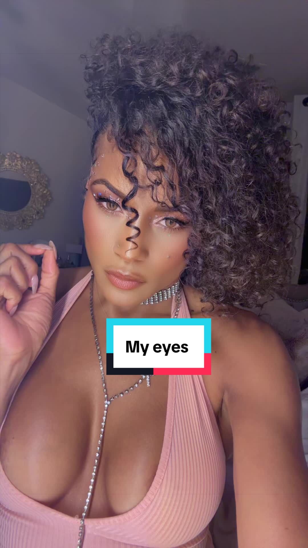 @Anabel Lucia 🇩🇴🏀🦋♌️