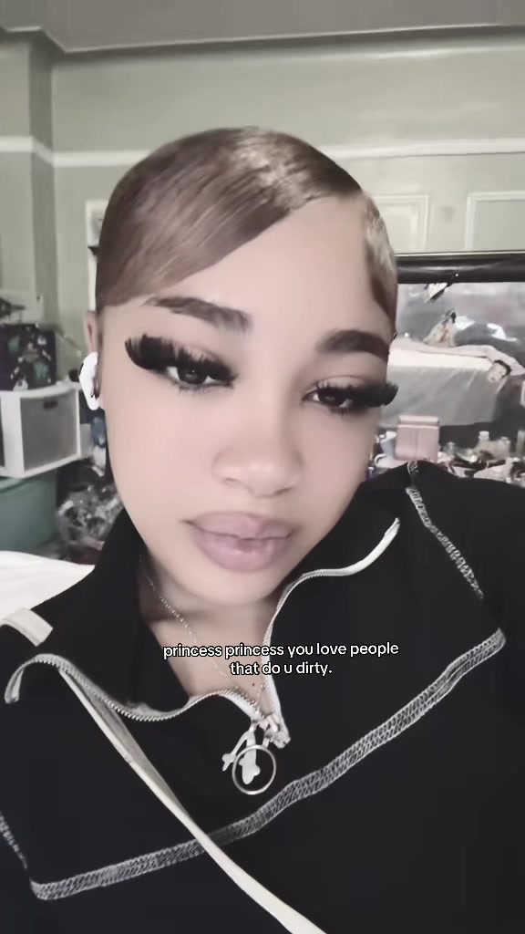 @cutefacelinaa