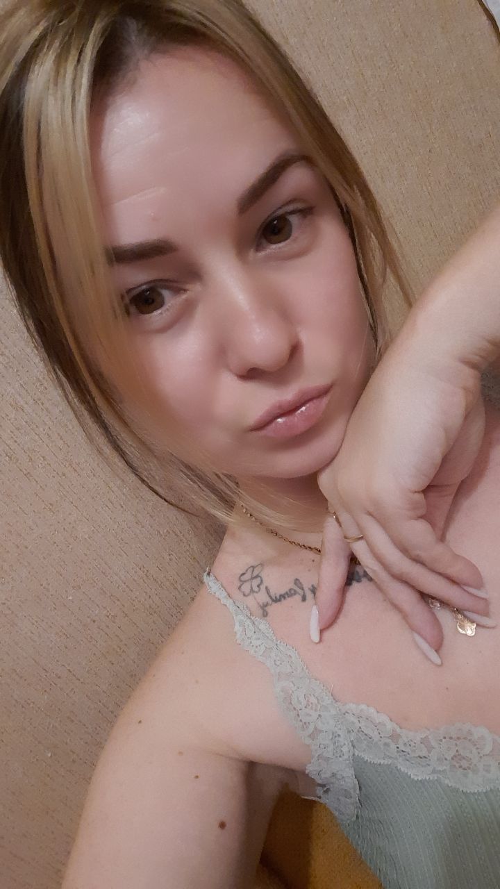 @🖤A.V.🤍💙❤️