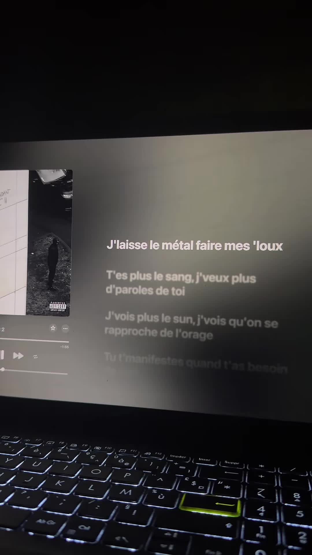 @Lyrics_vibes