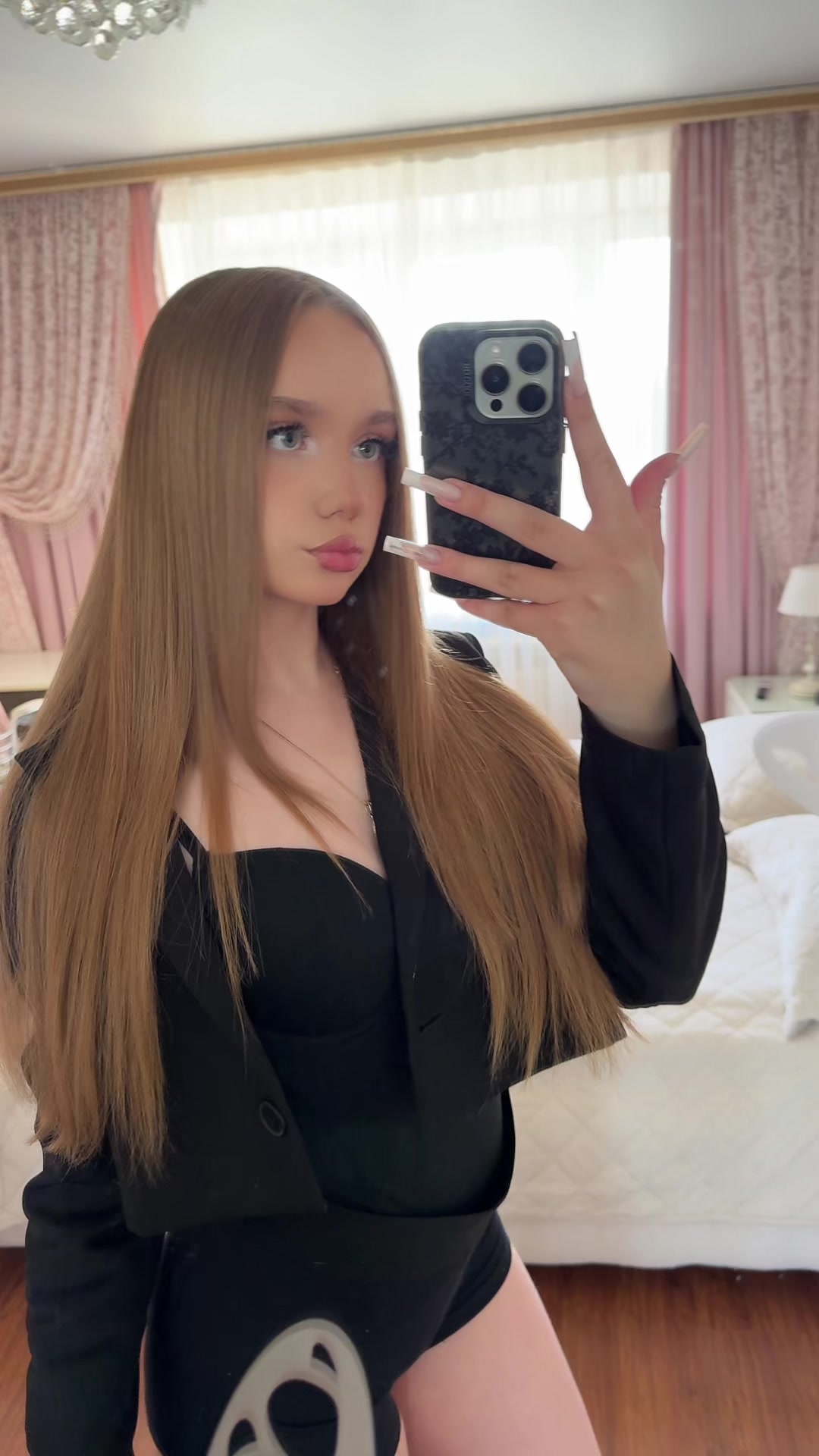 @𝓴𝓻𝓲𝓼𝓽𝔀𝓮🪽