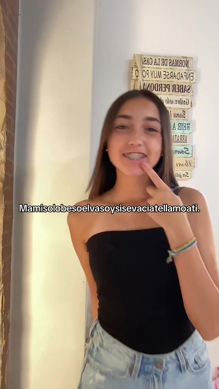 @⁷