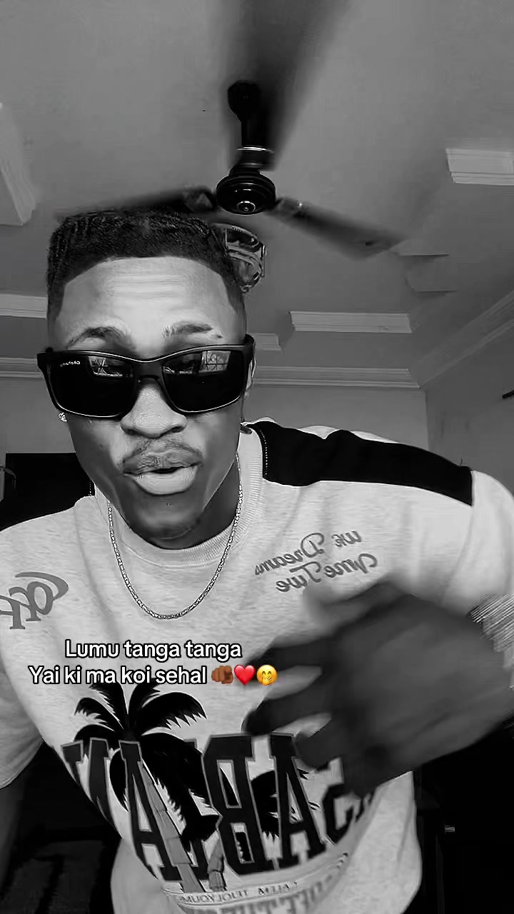 @𝒮𝐸𝒞𝒦𝒜𝒮𝐼𝒮✨🤴🇬🇲🎤
