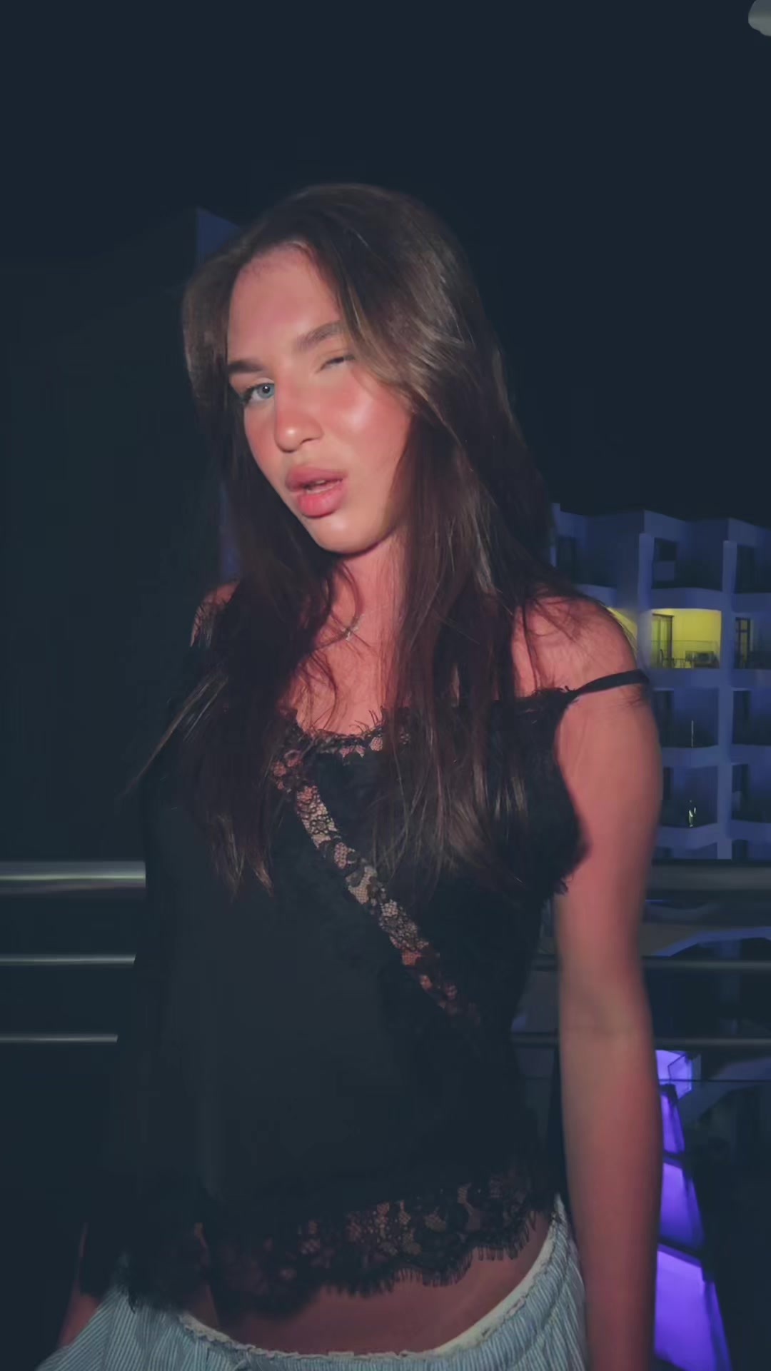 @allisavallovaaa