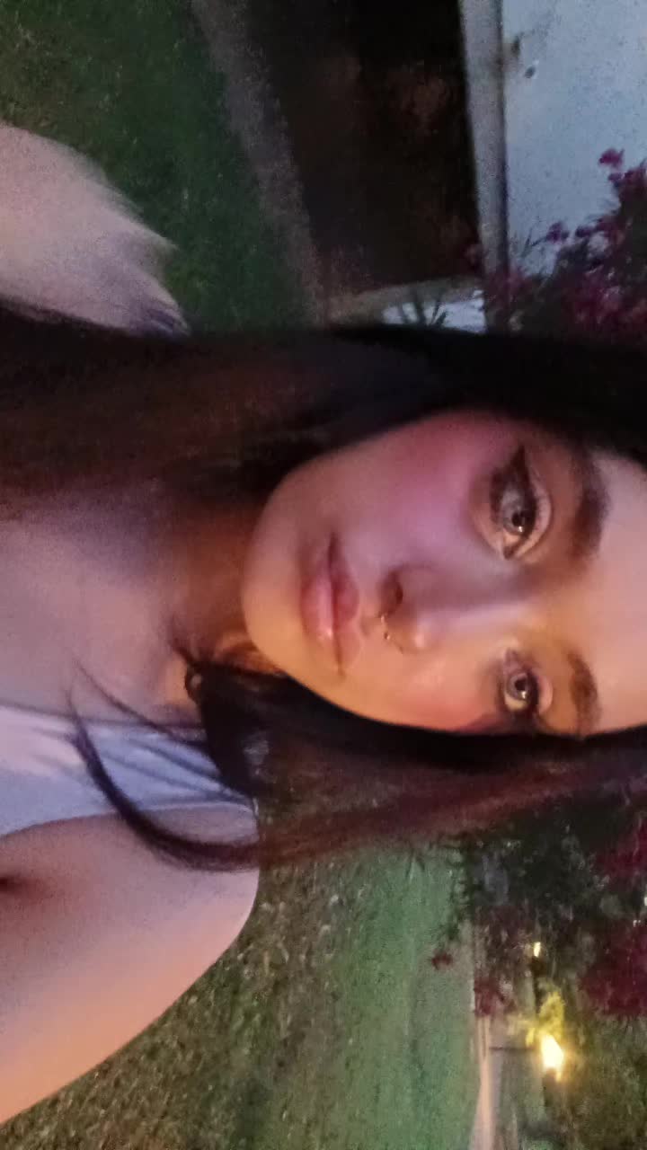 @j🌙