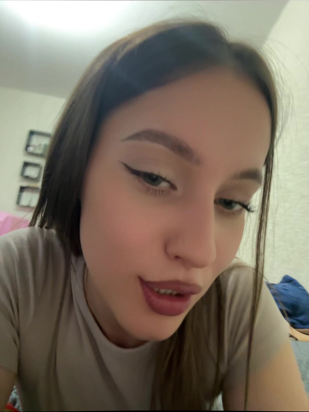 @Viola