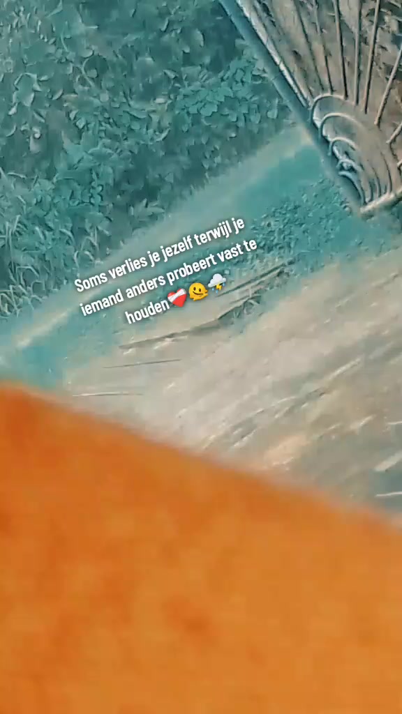 @𝒾𝓈𝒽𝒾𝓉𝒶𝒜𝓡♡
